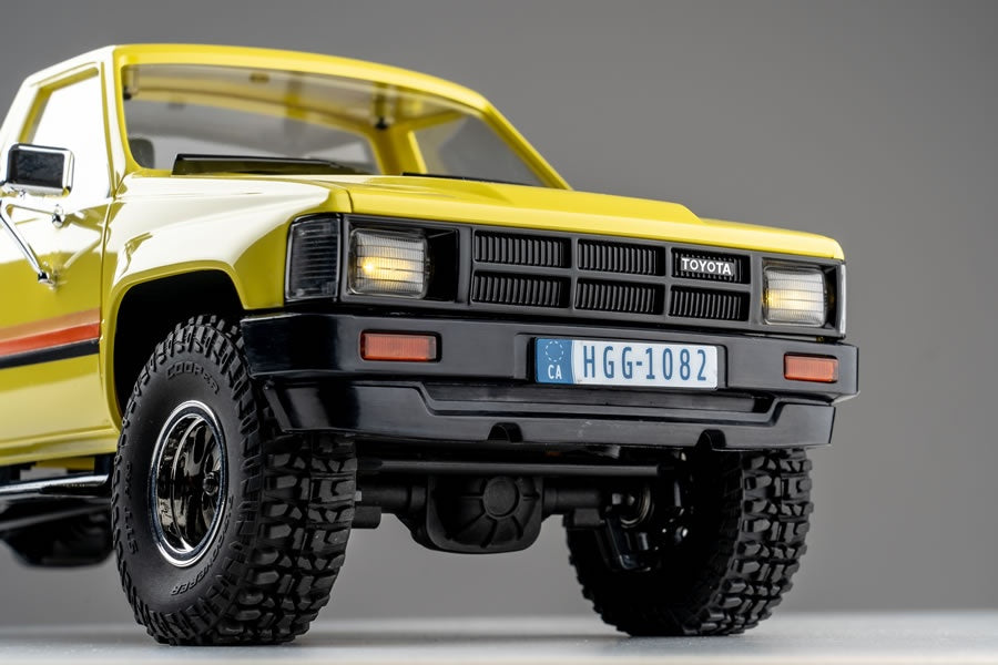 ClimbLegend™ – The 1:12 Scale RC Toyota Hilux Crawler (Limited Edition)