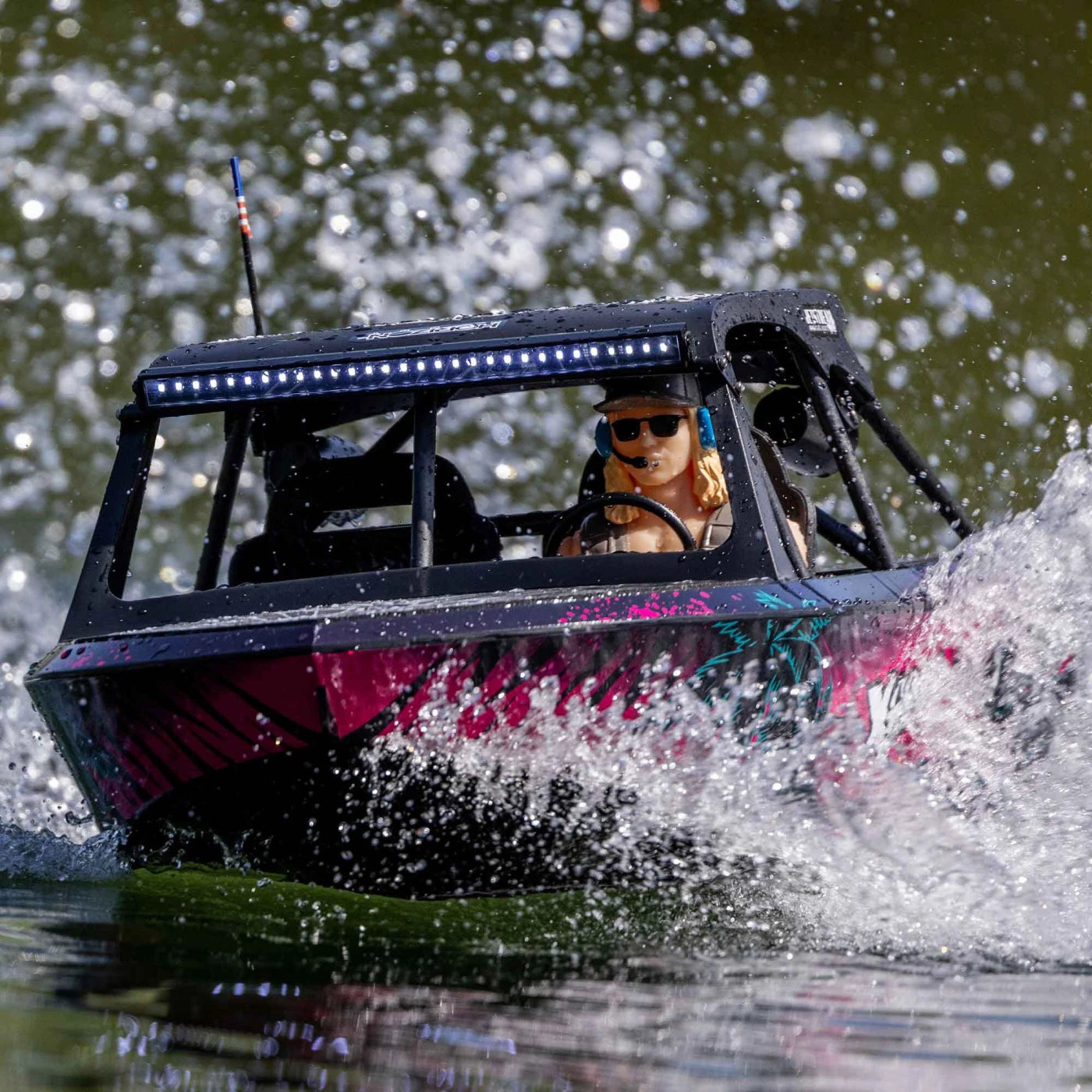 JetRay™ – The High-Speed Brushless RC Jet Boat (Limited Edition)